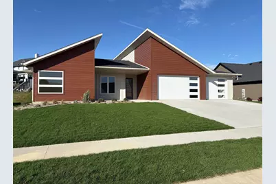 1565 Shannon Oaks Boulevard NE, Rochester, MN 55906 - Photo 1