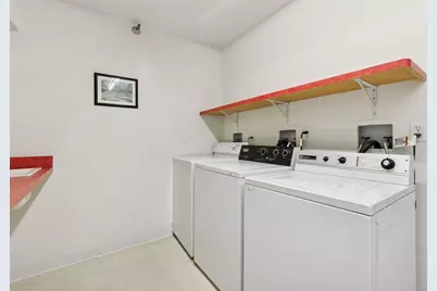 66 9th Street E #1609, Saint Paul, MN 55101 - Photo 25