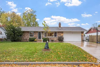 737 McCallum Drive, New Brighton, MN 55112 - Photo 1