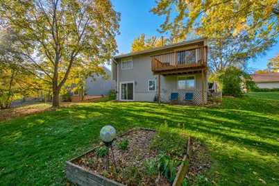 1174 Benton Way, Arden Hills, MN 55112 - Photo 33