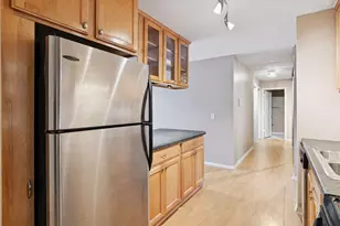 4110 Rahn Rd, Eagan, MN 55122 - Photo 9