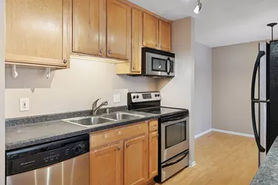 4110 Rahn Road #121, Eagan, MN 55122 - Photo 5