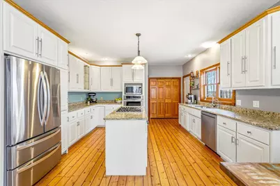 34010 Pioneer Avenue, Center City, MN 55012 - Photo 23