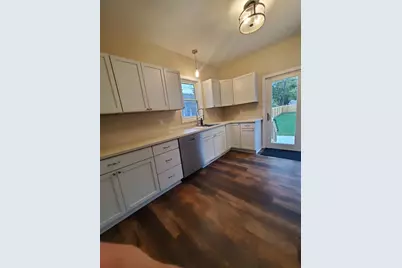 304 2nd Avenue SW, Austin, MN 55912 - Photo 5