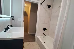 304 2nd Ave SW, Austin, MN 55912 - Photo 11