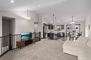 18591 Hexham Ln, Lakeville, MN 55044 - Photo 19