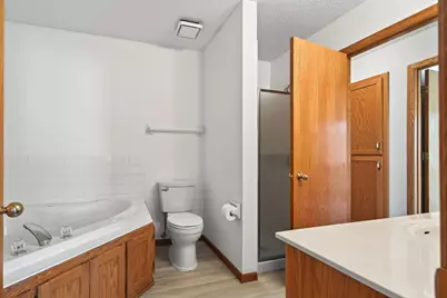 14786 Hallmark Drive, Apple Valley, MN 55124 - Photo 13