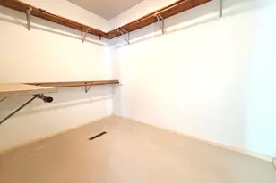 622 Woodcrest Ave, Worthington, MN 56187 - Photo 57