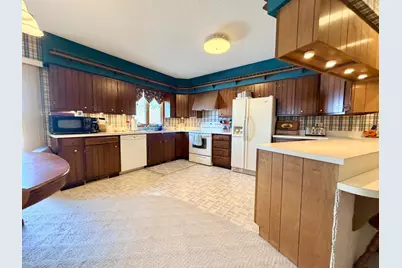 622 Woodcrest Avenue, Worthington, MN 56187 - Photo 17