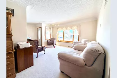 622 Woodcrest Avenue, Worthington, MN 56187 - Photo 9