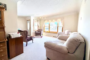 622 Woodcrest Ave, Worthington, MN 56187 - Photo 9