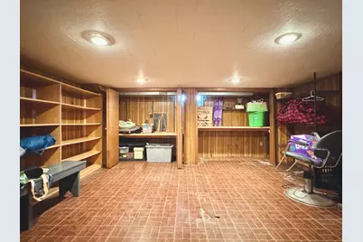 622 Woodcrest Avenue, Worthington, MN 56187 - Photo 31