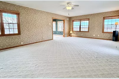 622 Woodcrest Avenue, Worthington, MN 56187 - Photo 21