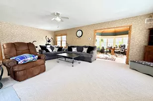 622 Woodcrest Ave, Worthington, MN 56187 - Photo 17