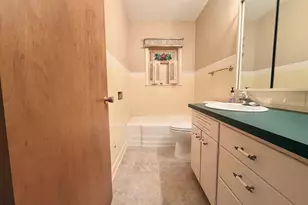 622 Woodcrest Ave, Worthington, MN 56187 - Photo 59