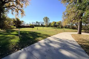 622 Woodcrest Ave, Worthington, MN 56187 - Photo 43