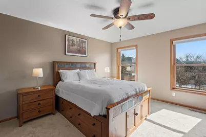 9425 Barrington Road, Woodbury, MN 55125 - Photo 9