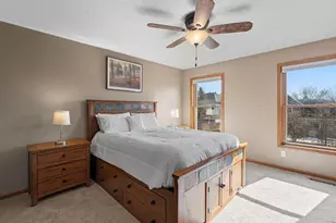 9425 Barrington Rd, Woodbury, MN 55125 - Photo 9