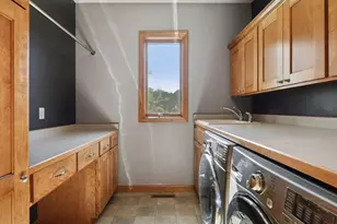 1646 Isabella Pkwy, Chaska, MN 55318 - Photo 29