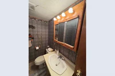 1200 Crestview Road, Albert Lea, MN 56007 - Photo 19