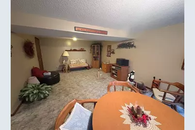 1200 Crestview Road, Albert Lea, MN 56007 - Photo 17