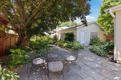 597 Pascal Street S, Saint Paul, MN 55116 - Photo 3