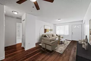 8526 S Maplebrook Cir, Brooklyn Park, MN 55445 - Photo 3