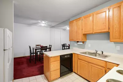 516 Roundhouse Street, Shakopee, MN 55379 - Photo 7