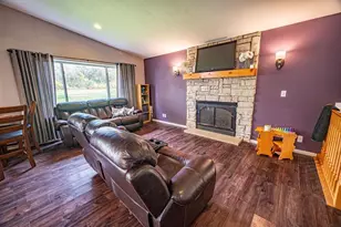 256 W Panther Dr, Ellsworth, WI 54011 - Photo 7