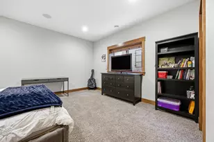 310 48th Ave SW, Moorhead, MN 56560 - Photo 51