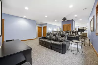 310 48th Avenue SW, Moorhead, MN 56560 - Photo 43