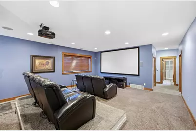 310 48th Avenue SW, Moorhead, MN 56560 - Photo 41