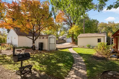 3936 Chowen Avenue S, Minneapolis, MN 55410 - Photo 27