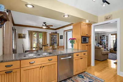 3936 Chowen Avenue S, Minneapolis, MN 55410 - Photo 15