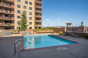 66 9th St E, Saint Paul, MN 55101 - Photo 39