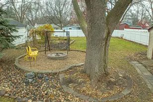 1318 6th St SW, Willmar, MN 56201 - Photo 3