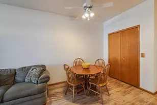 15554 Garnet Way, Apple Valley, MN 55124 - Photo 13