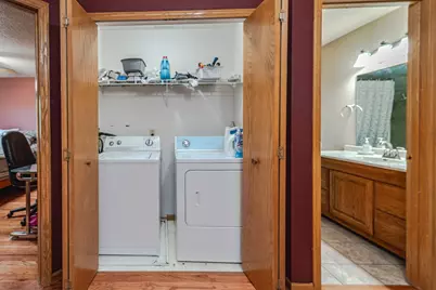 15554 Garnet Way, Apple Valley, MN 55124 - Photo 19