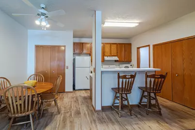 15554 Garnet Way, Apple Valley, MN 55124 - Photo 9