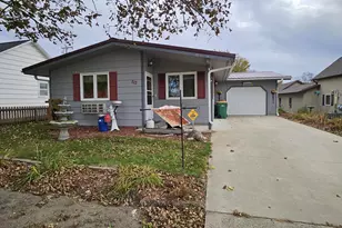 512 W 5th St, Graceville, MN 56240 - Photo 1