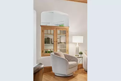 2833 Irving Avenue S, Minneapolis, MN 55408 - Photo 15