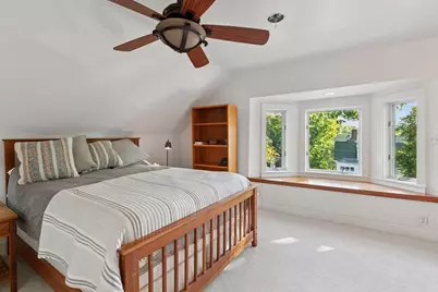 2833 Irving Avenue S, Minneapolis, MN 55408 - Photo 33