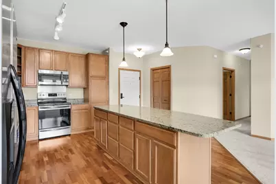 7100 Metro Boulevard #409, Edina, MN 55439 - Photo 3