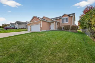 5307 54th Ave NW, Rochester, MN 55901 - Photo 1