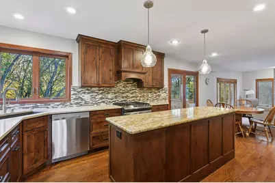 16680 N Manor Road, Eden Prairie, MN 55346 - Photo 15