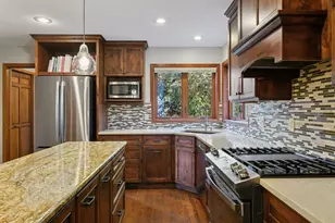 16680 N Manor Rd, Eden Prairie, MN 55346 - Photo 17