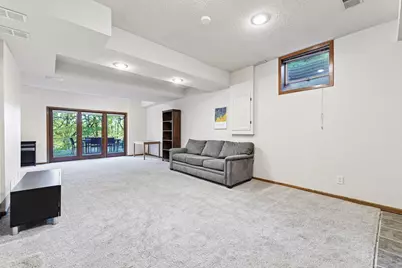 16680 N Manor Road, Eden Prairie, MN 55346 - Photo 43