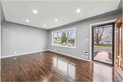 3823 2 1/2 Street NE, Columbia Heights, MN 55421 - Photo 3