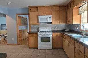 138 Ridge Rd, Morris, MN 56267 - Photo 7