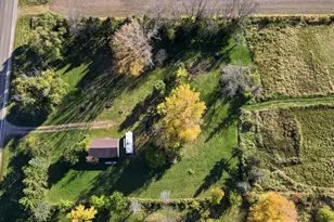 23779 555th Ave, Austin, MN 55912 - Photo 1